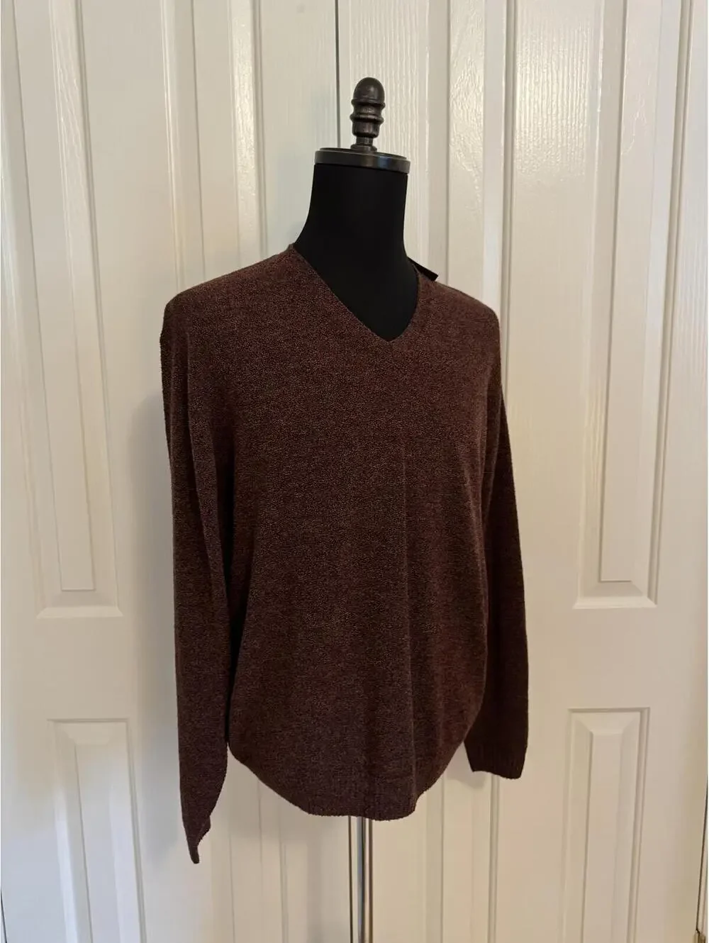 NWT Jos. A. Bank Men's Merino Wool Blend Maroon V-Neck Sweater Large